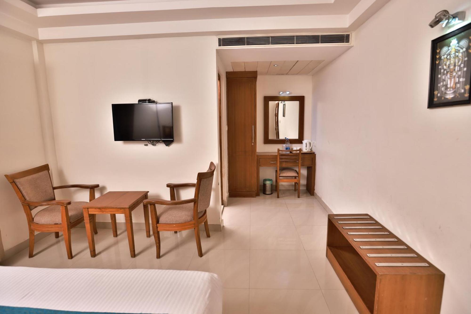 Vishnu Inn غوروفايور المظهر الخارجي الصورة